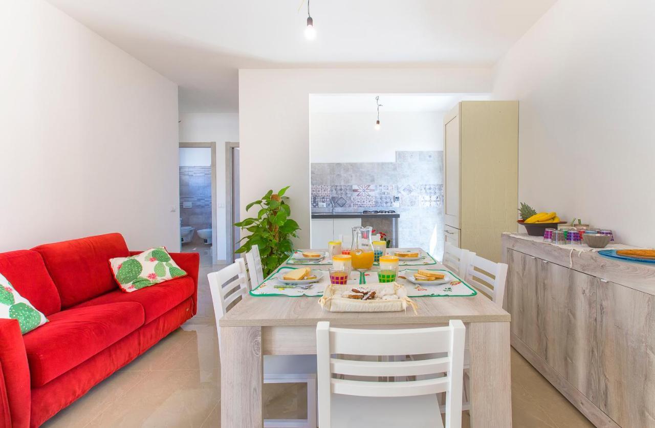 Il Giardino Fiorito Casa Vacanze อาลเกโร ภายนอก รูปภาพ