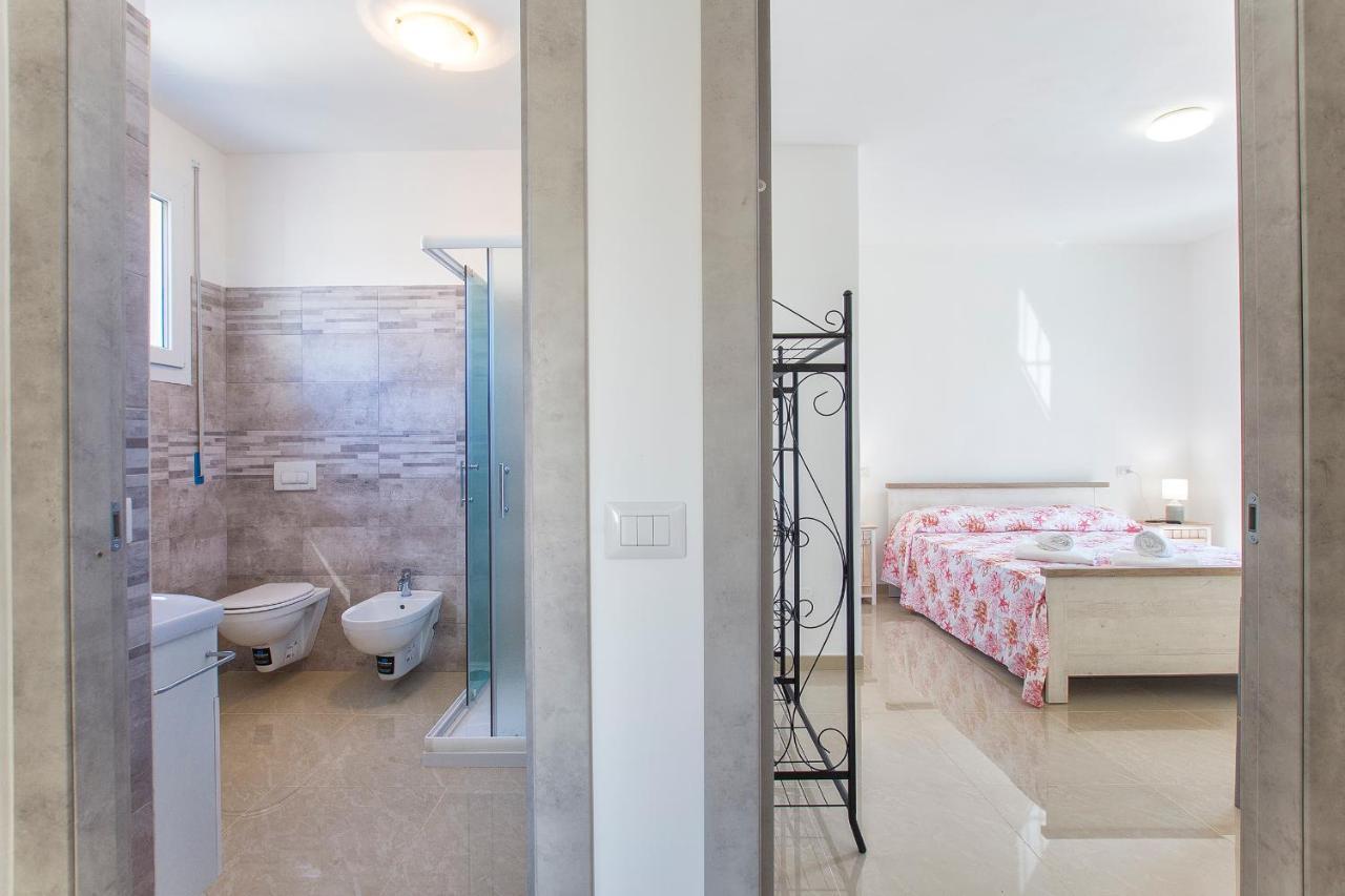 Il Giardino Fiorito Casa Vacanze อาลเกโร ภายนอก รูปภาพ