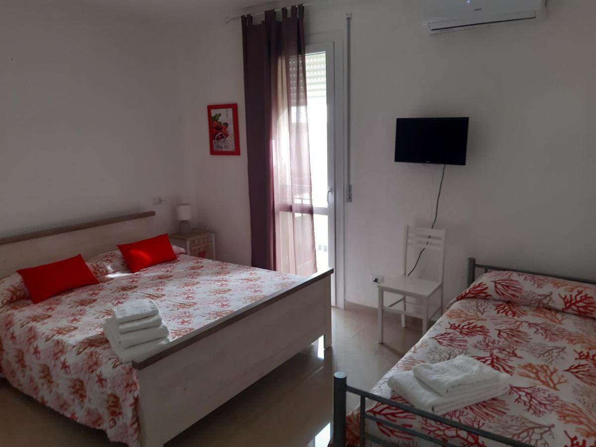 Il Giardino Fiorito Casa Vacanze อาลเกโร ภายนอก รูปภาพ