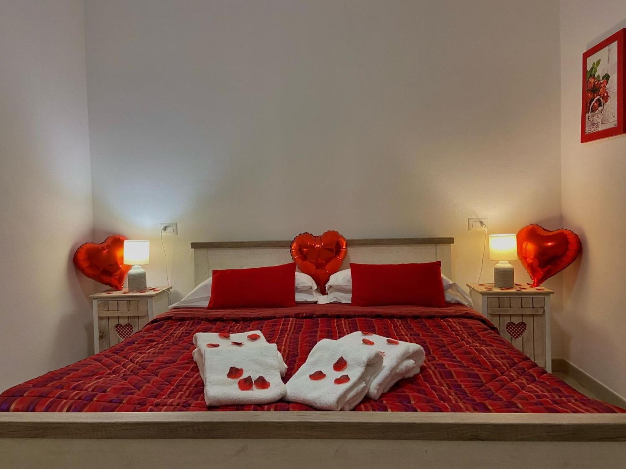 Il Giardino Fiorito Casa Vacanze อาลเกโร ภายนอก รูปภาพ